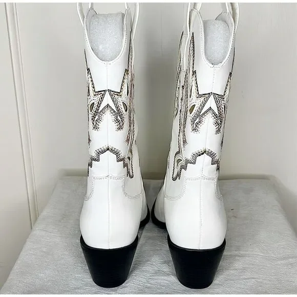 Forever 21 Remmington White Pointed-Toe Western Ankle Boots Size 6 New - Picture 5 of 8